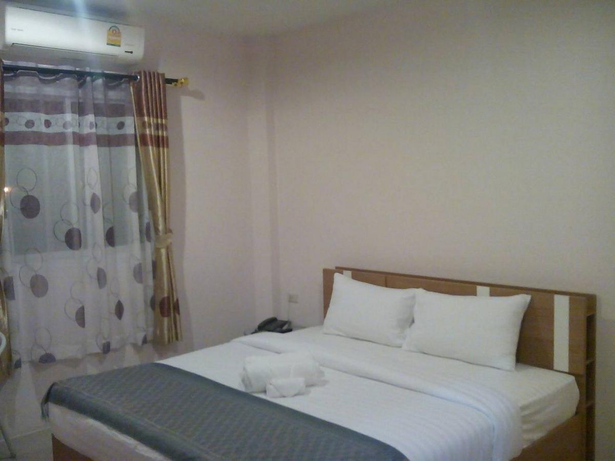 The Zara Double Tree Hotel Ubon Ratchathani Værelse billede