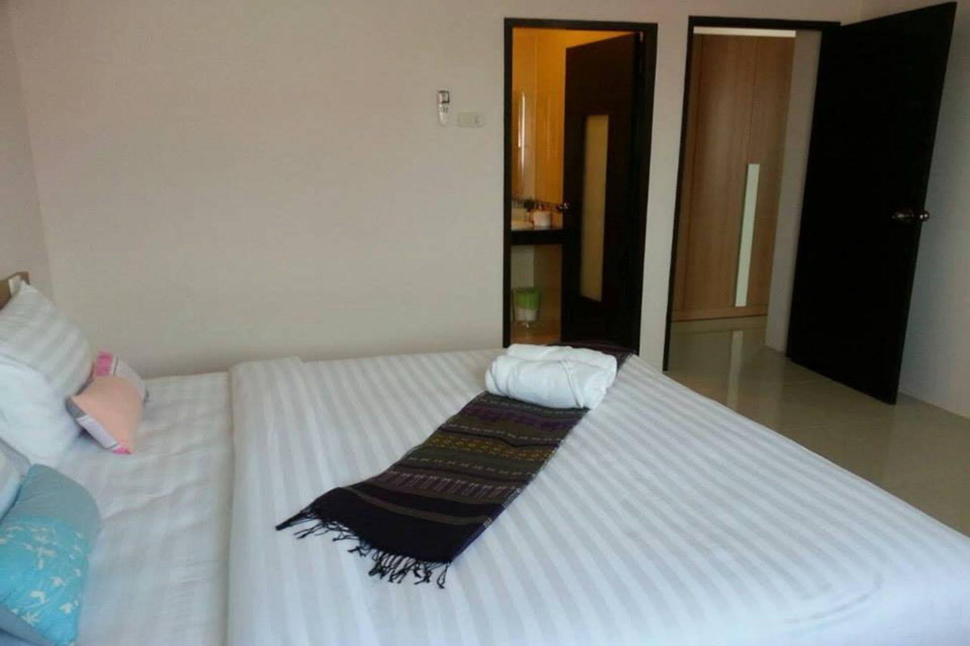 The Zara Double Tree Hotel Ubon Ratchathani Eksteriør billede