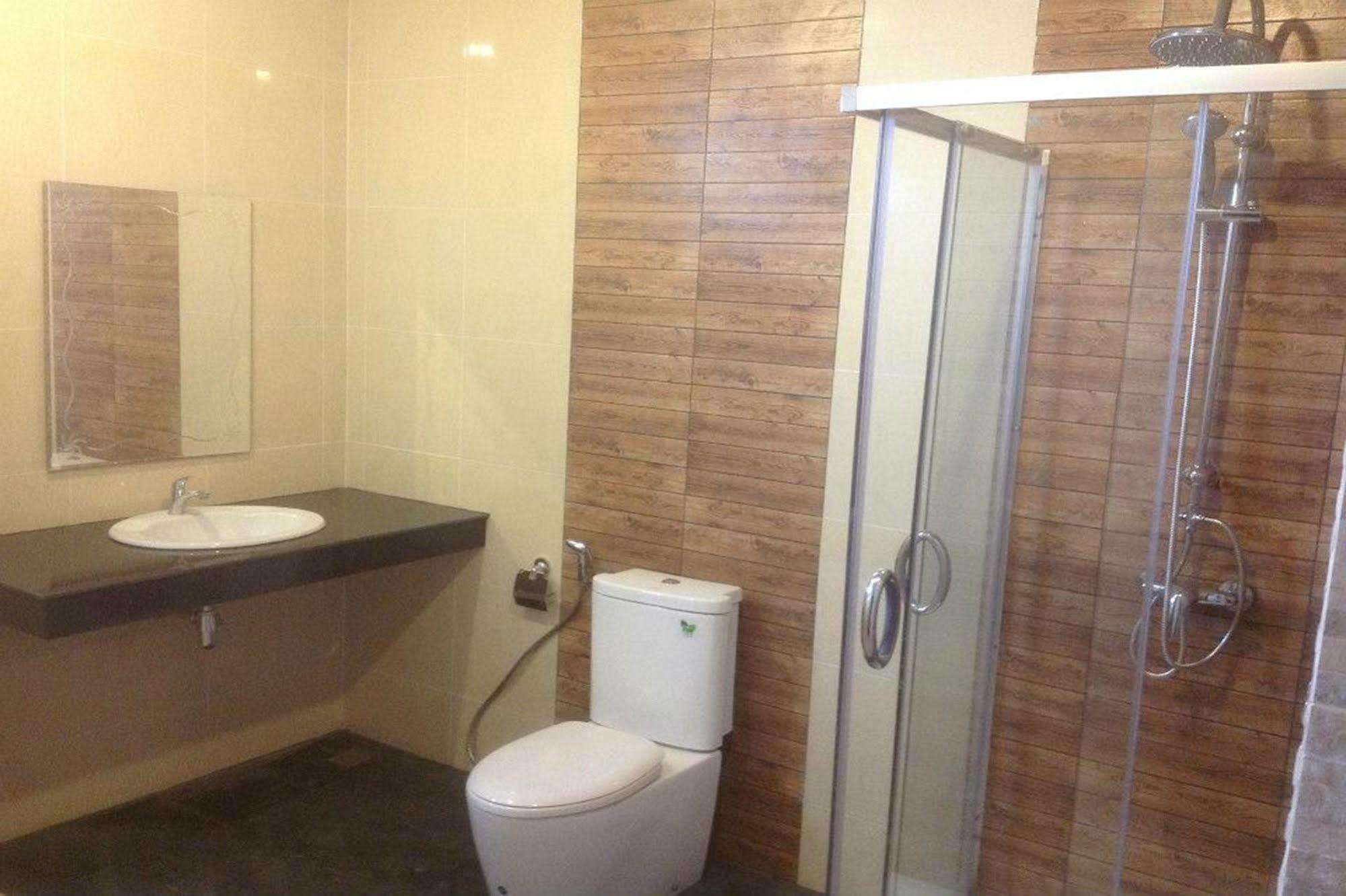 The Zara Double Tree Hotel Ubon Ratchathani Eksteriør billede